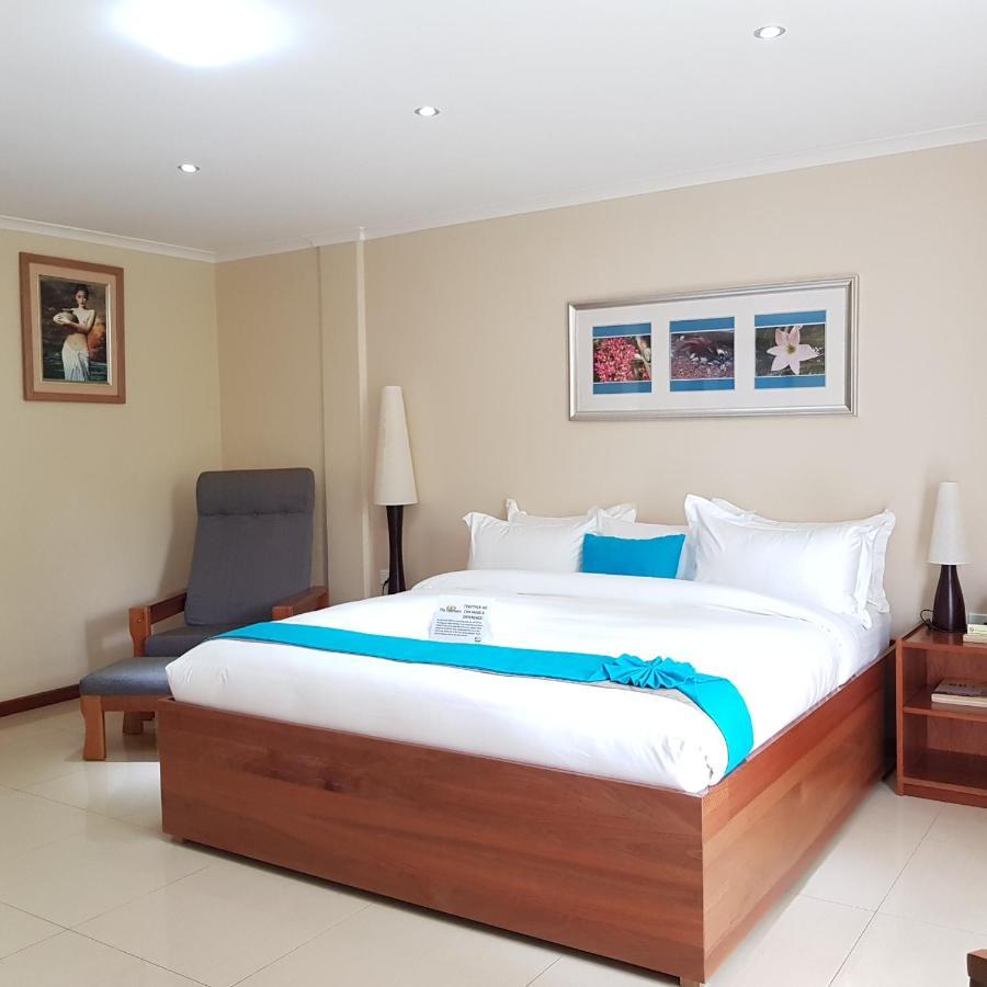 The Sanctuary Hotel Resort Spa Port Moresby Exterior foto
