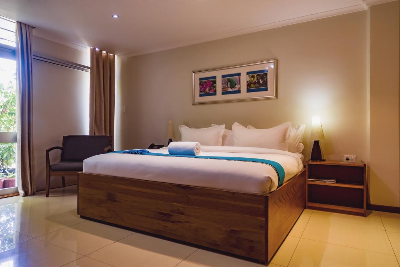 The Sanctuary Hotel Resort Spa Port Moresby Exterior foto