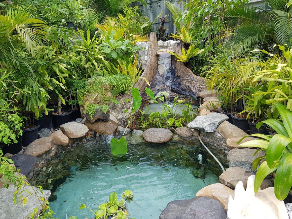The Sanctuary Hotel Resort Spa Port Moresby Exterior foto
